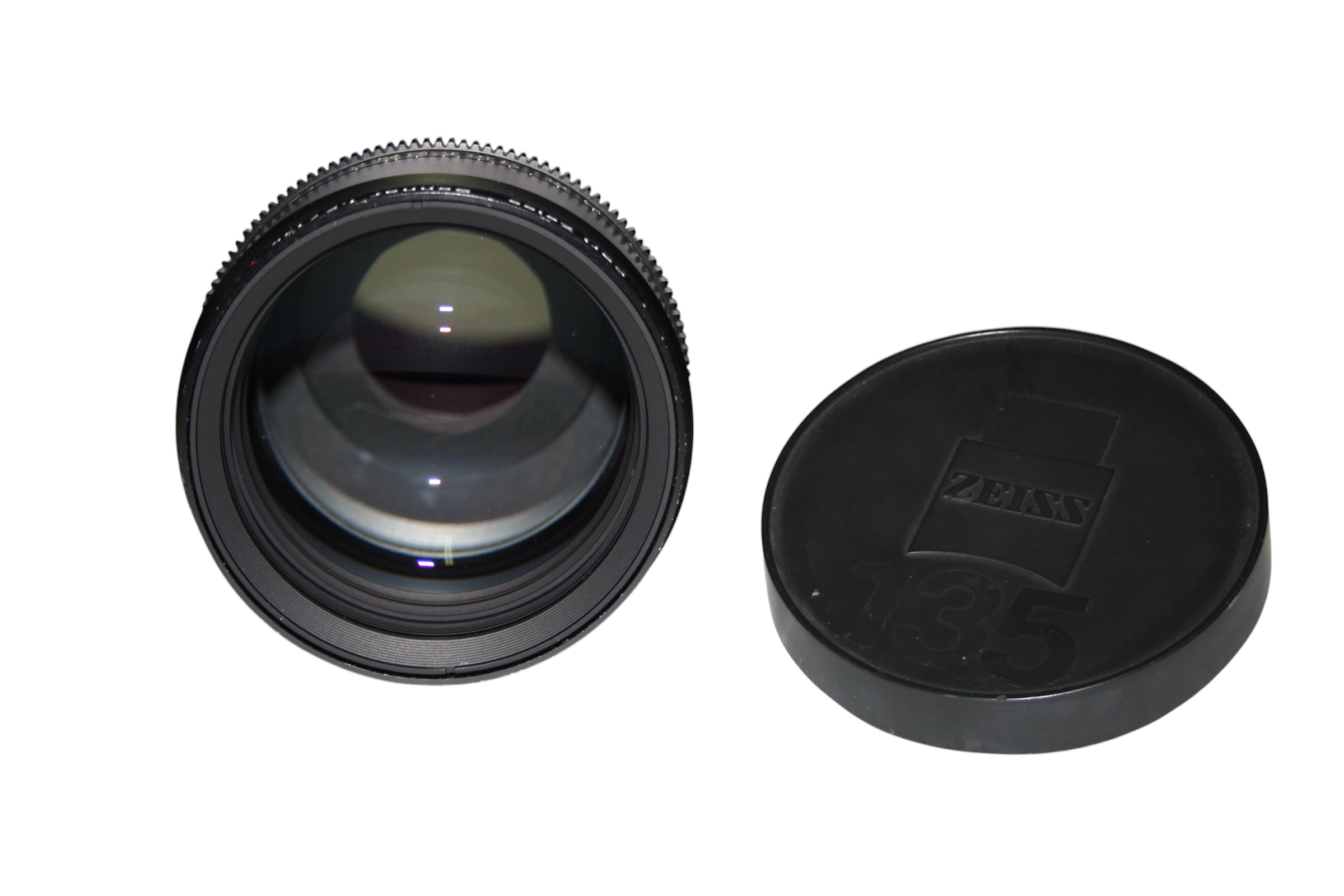 ARRI 135mm Ultra Prime T1.9 F Lens (PL Mount, Imperial/Feet) - Image 5